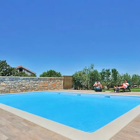 Apartment Bozena *