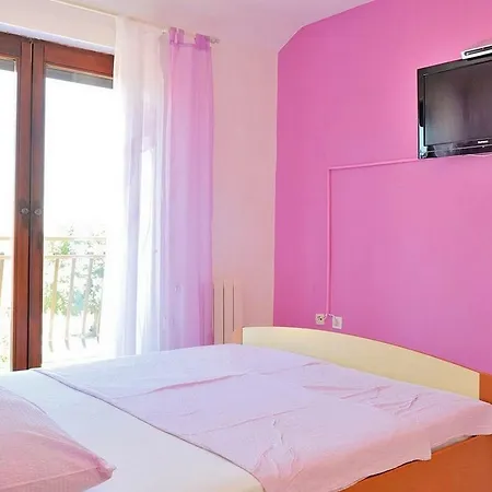 Bozena Apartment
